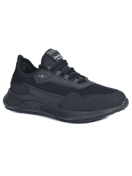 Adidași pentru bărbați pentru vară