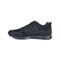 Adidași bărbați în număr mare