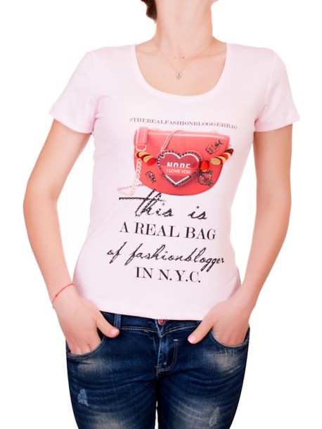 Tricou roz cu decupat la spate