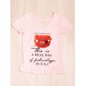 Tricou roz cu decupat la spate