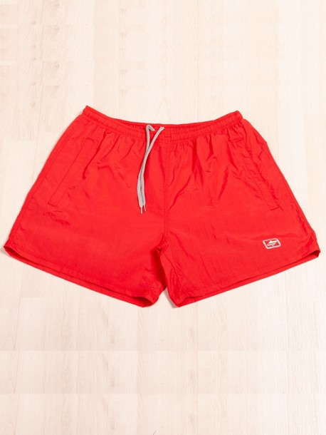 Pantaloni scurți de plajă în roșu